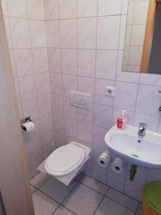 Pension Feldschloessl Ингольштадт Экстерьер фото